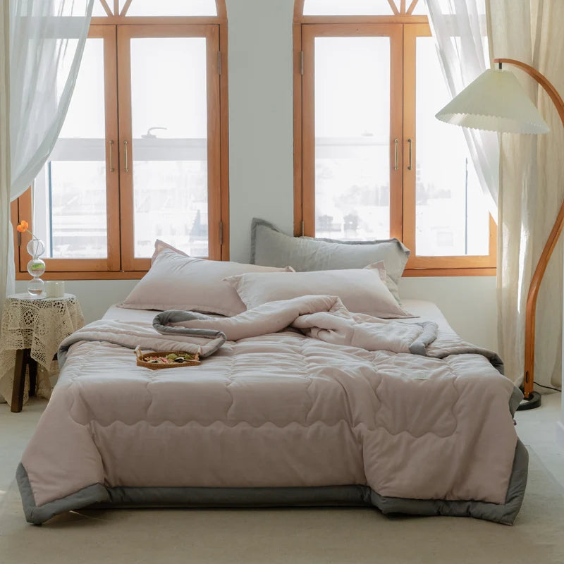 Japanese Summer Quilt – Lightweight Polyester Comforter