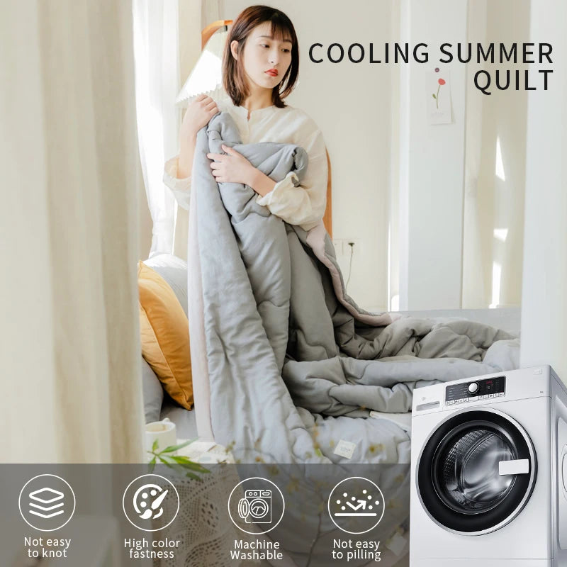Japanese Summer Quilt – Lightweight Polyester Comforter